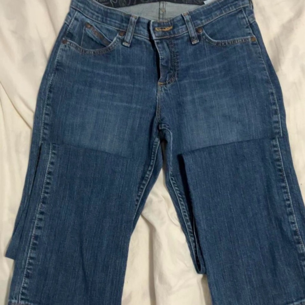 Wrangler Women's Boot Cut Jeans in Blue